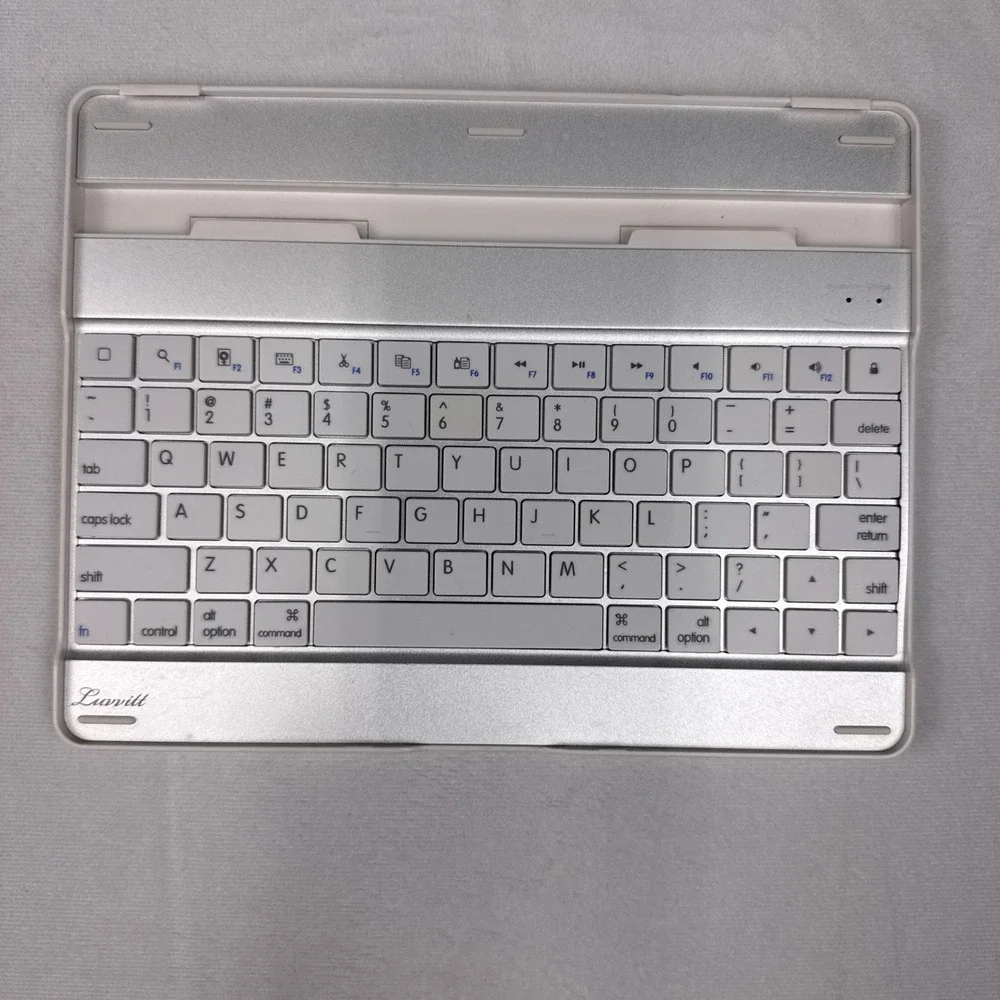 Luvvitt Bluetooth Keyboard Case for iPad Silver White Wireless Portable Slim